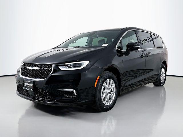 2025 Chrysler Pacifica PACIFICA SELECT