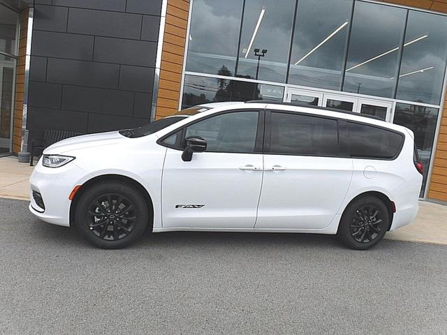 2025 Chrysler Pacifica PACIFICA SELECT