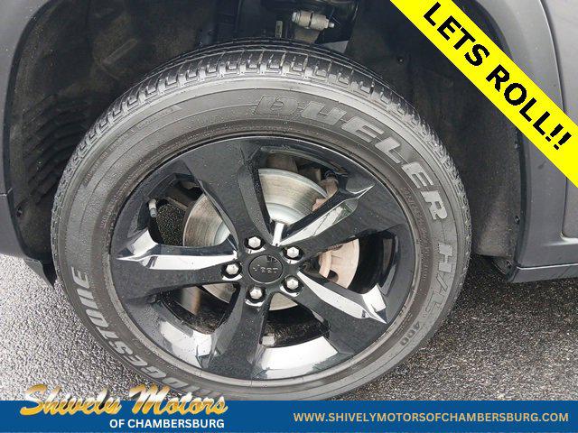 2023 Jeep Grand Cherokee Altitude 4x4 2023 Jeep Grand Cherokee Altitude 4x4