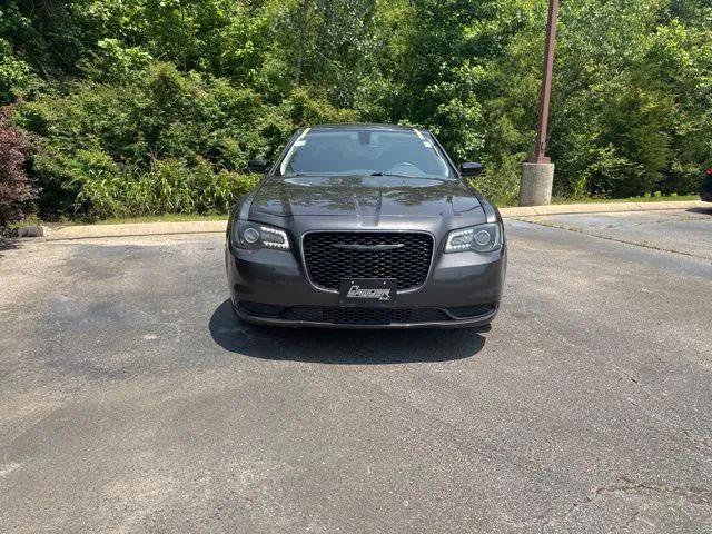 2021 Chrysler 300 Touring