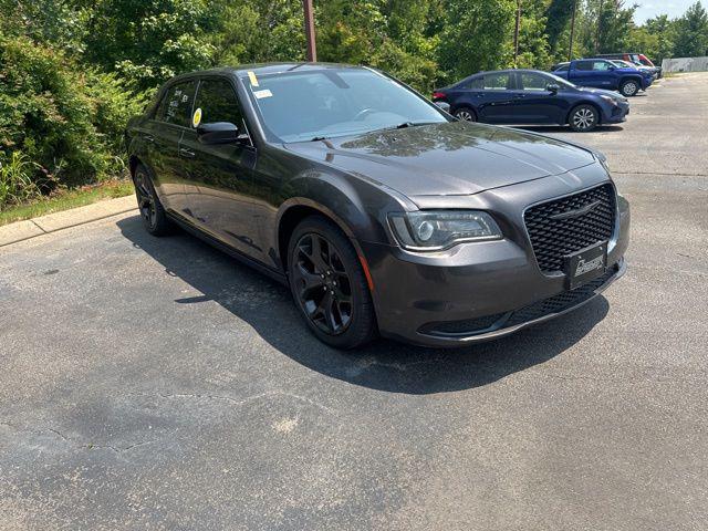 2021 Chrysler 300 Touring