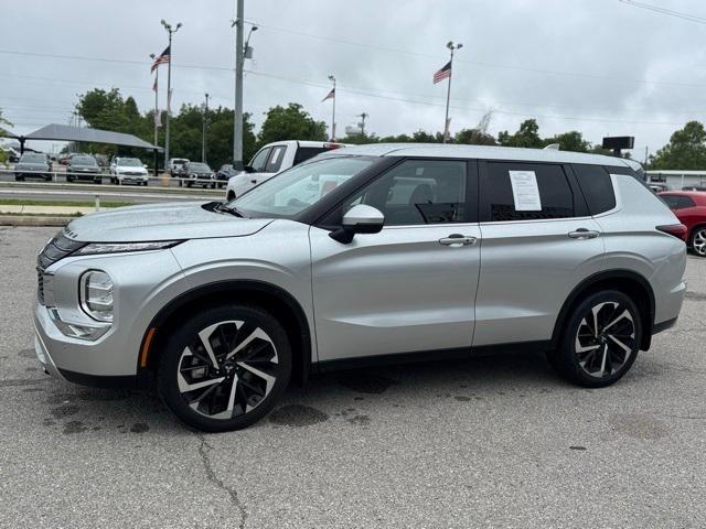 2024 Mitsubishi Outlander SE Black Edition S-AWC