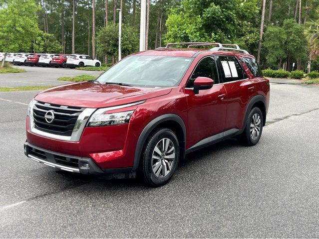 2022 Nissan Pathfinder SL 4WD
