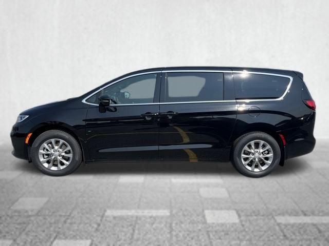 2025 Chrysler Pacifica PACIFICA SELECT AWD