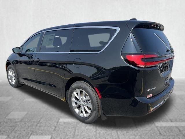 2025 Chrysler Pacifica PACIFICA SELECT AWD