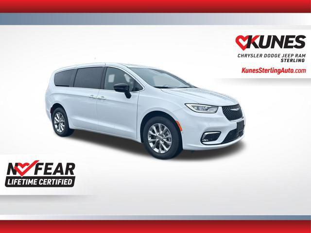 2025 Chrysler Pacifica PACIFICA SELECT AWD