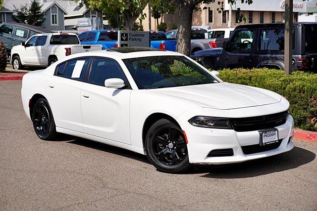 2022 Dodge Charger SXT RWD