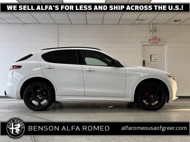2022 Alfa Romeo Stelvio Veloce Ti AWD