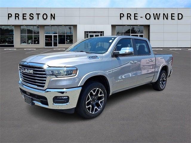 2025 RAM 1500 Laramie Crew Cab 4x4 57 Box