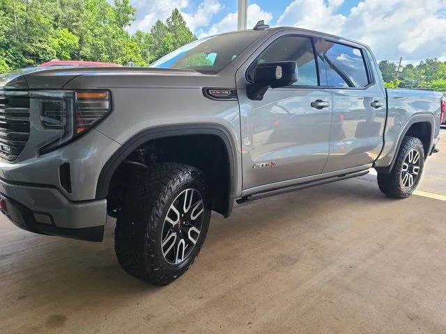 2024 GMC Sierra 1500 4WD Crew Cab Short Box AT4 2024 GMC Sierra 1500 4WD Crew Cab Short Box AT4