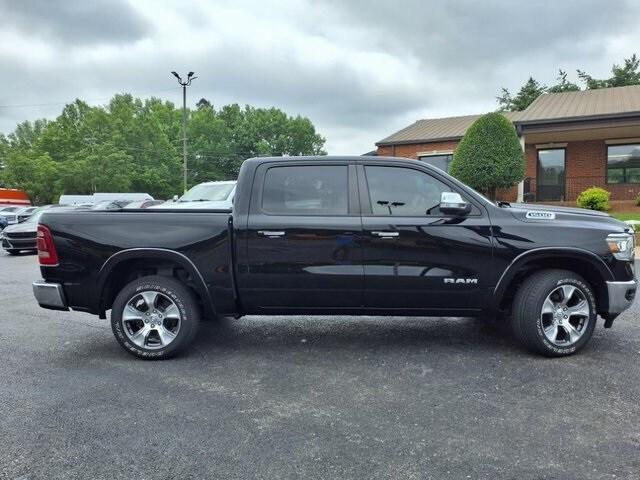 2022 RAM 1500 Laramie Crew Cab 4x4 57 Box