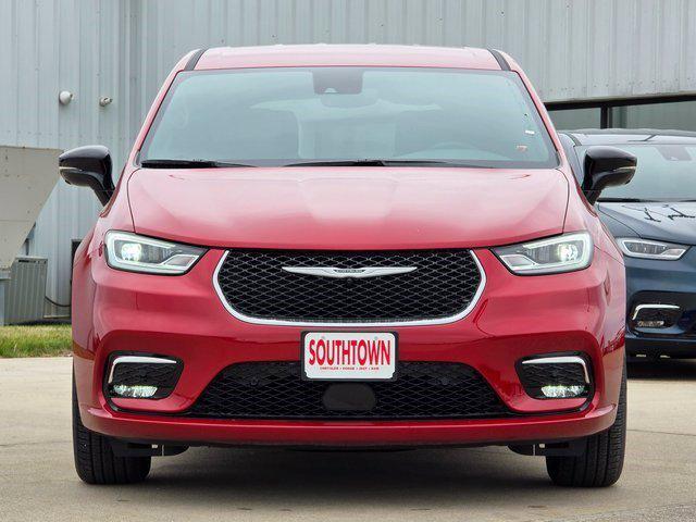 2025 Chrysler Pacifica PACIFICA SELECT AWD