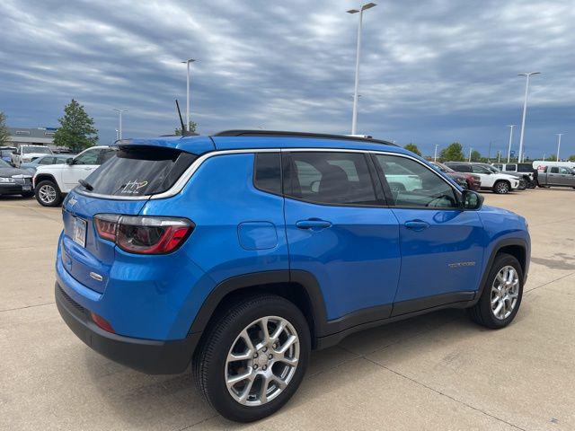 2024 Jeep Compass Latitude Lux FWD