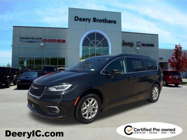 2022 Chrysler Pacifica Touring L