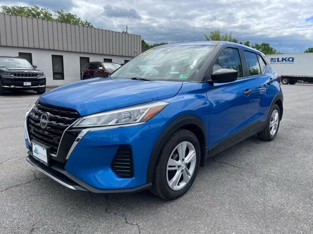 2023 Nissan Kicks S Xtronic CVT