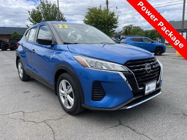 2023 Nissan Kicks S Xtronic CVT