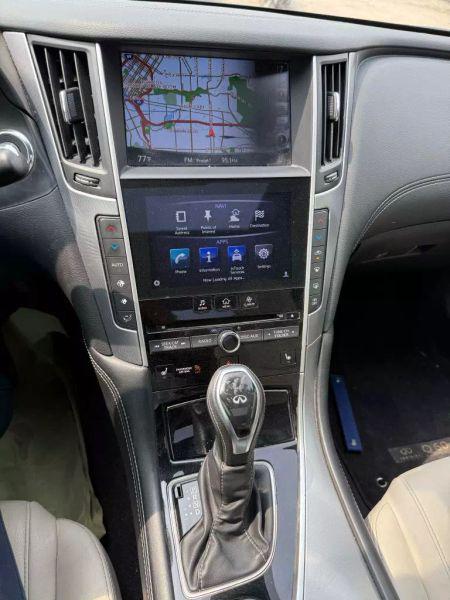 2019 INFINITI Q60 3.0t LUXE