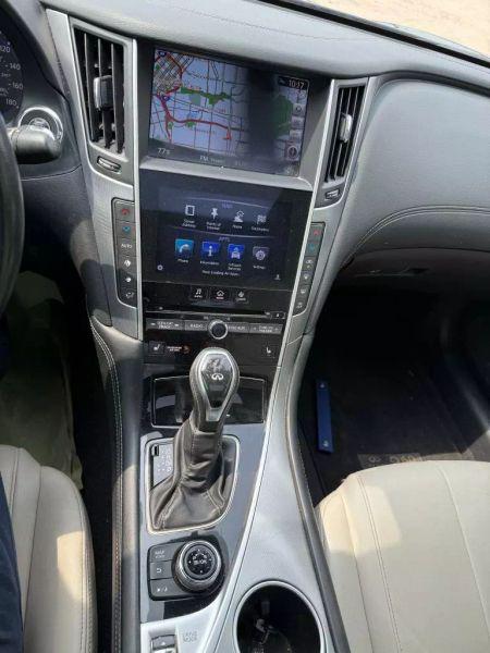 2019 INFINITI Q60 3.0t LUXE