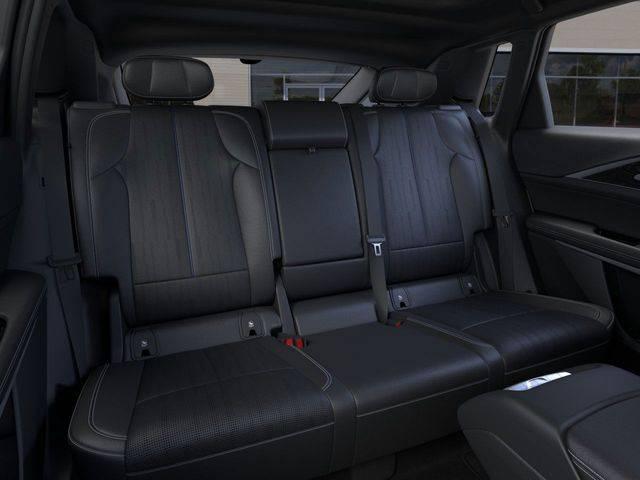 2026 Cadillac iQ V-Series w/1SV