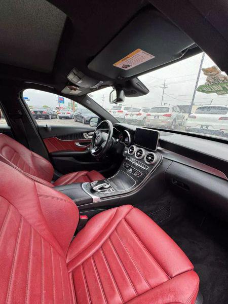 2017 Mercedes-Benz C-CLASS C 300 Luxury 4MATIC