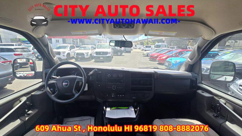2022 GMC Savana Passenger RWD 2500 Regular Wheelbase LS