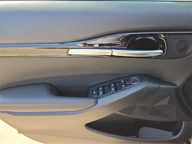 2025 Kia Seltos X-Line