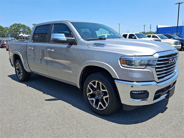 2025 Ram 1500 Laramie Crew Cab 4x4 5'7" Box