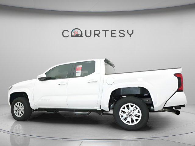 2025 Toyota Tacoma SR5 4WD