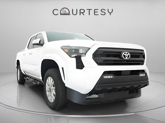 2025 Toyota Tacoma SR5 4WD
