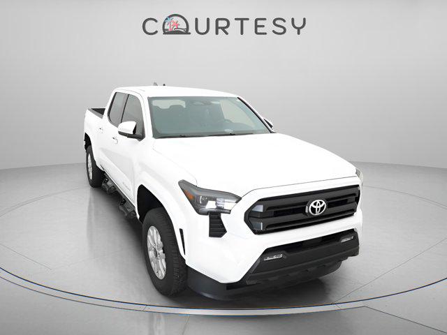 2025 Toyota Tacoma SR5 4WD