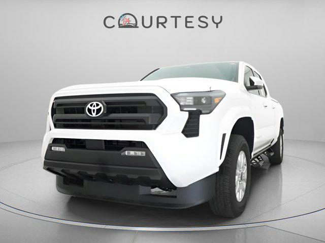 2025 Toyota Tacoma SR5 4WD