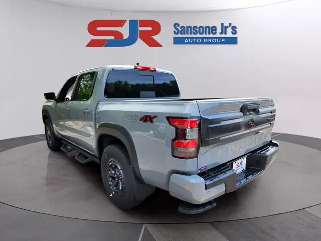 2025 Nissan Frontier Crew Cab PRO-4X 4x4