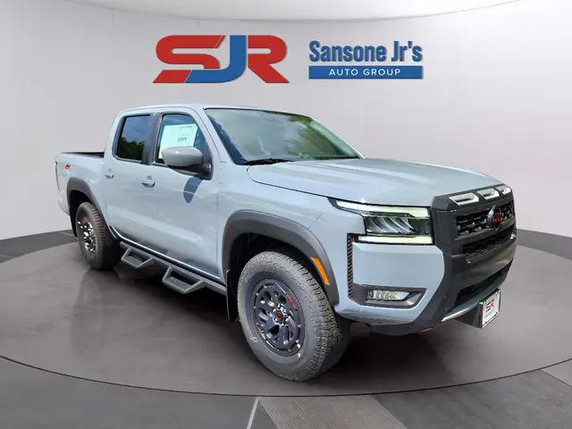 2025 Nissan Frontier Crew Cab PRO-4X 4x4