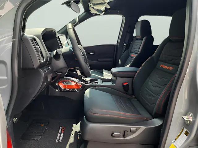 2025 Nissan Frontier Crew Cab PRO-4X 4x4