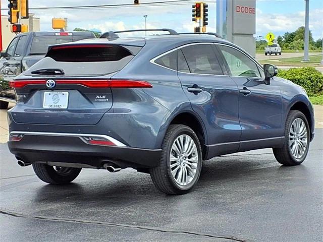 2022 Toyota Venza XLE