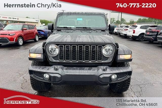2025 Jeep Gladiator GLADIATOR NIGHTHAWK 4X4