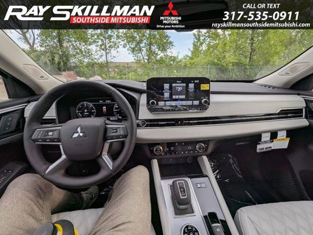 2025 Mitsubishi Outlander PHEV PLATINUM EDITION S-AWC