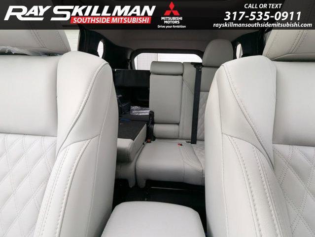2025 Mitsubishi Outlander PHEV PLATINUM EDITION S-AWC