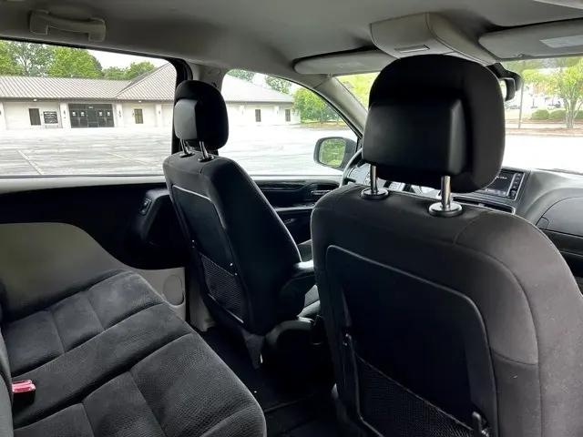2020 Dodge Grand Caravan SE