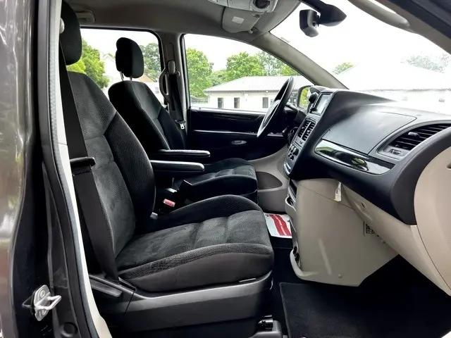 2020 Dodge Grand Caravan SE
