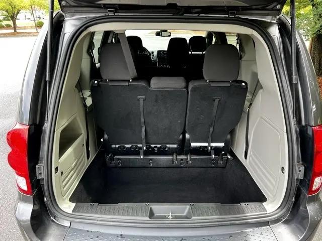 2020 Dodge Grand Caravan SE