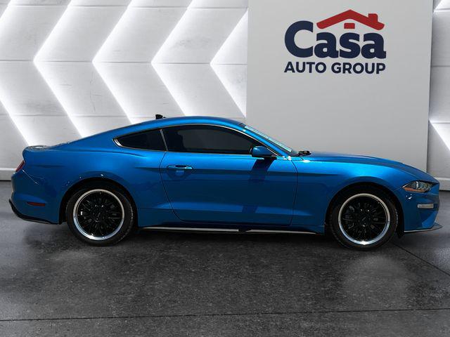 2021 Ford Mustang EcoBoost Fastback