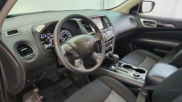 2019 Nissan Pathfinder S