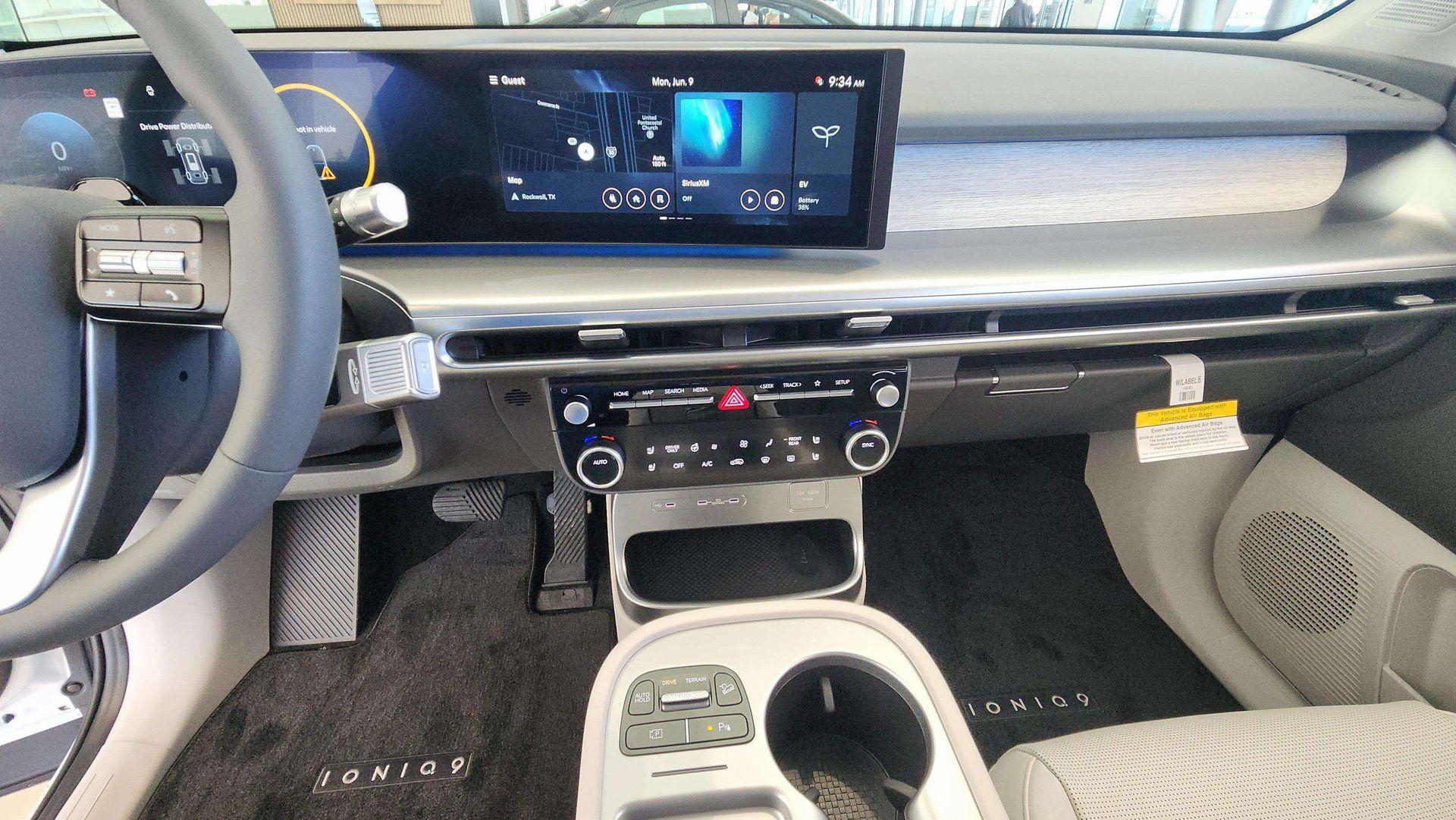 2026 Hyundai IONIQ 9 SEL - Photo 12