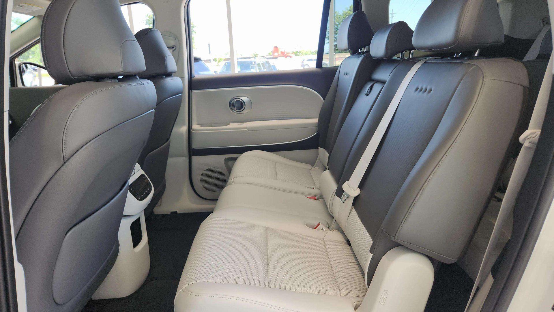 2026 Hyundai IONIQ 9 SEL - Photo 22