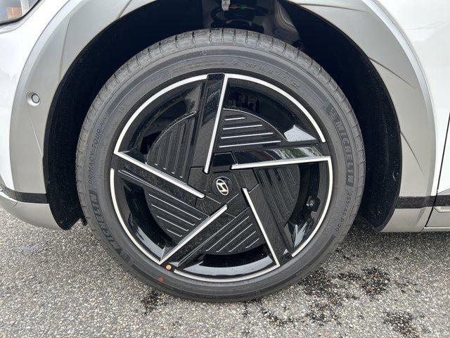 2025 Hyundai IONIQ 5 Limited