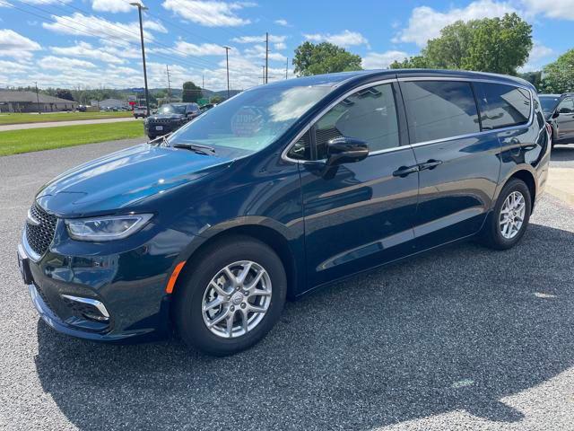 2025 Chrysler Pacifica PACIFICA SELECT