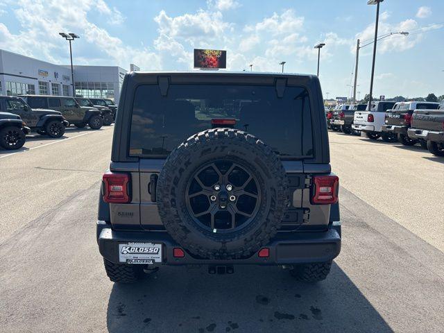 2025 Jeep Wrangler 4-Door Willys 4x4