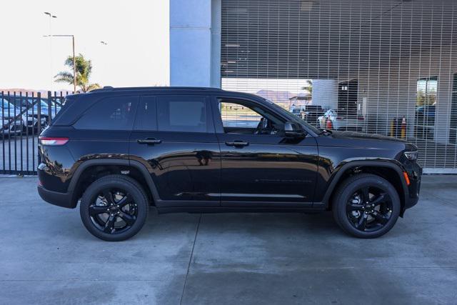 2025 Jeep Grand Cherokee GRAND CHEROKEE LIMITED 4X2 2025 Jeep Grand Cherokee GRAND CHEROKEE LIMITED 4X2