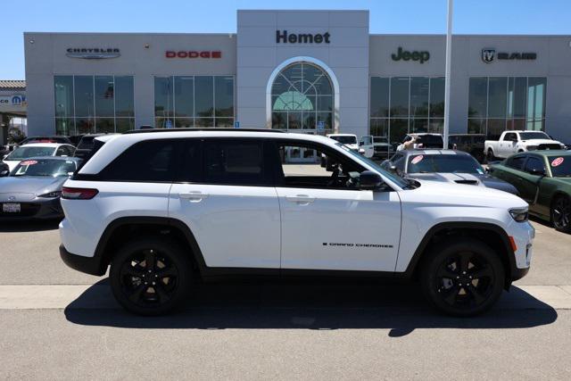 2025 Jeep Grand Cherokee GRAND CHEROKEE LIMITED 4X2 2025 Jeep Grand Cherokee GRAND CHEROKEE LIMITED 4X2